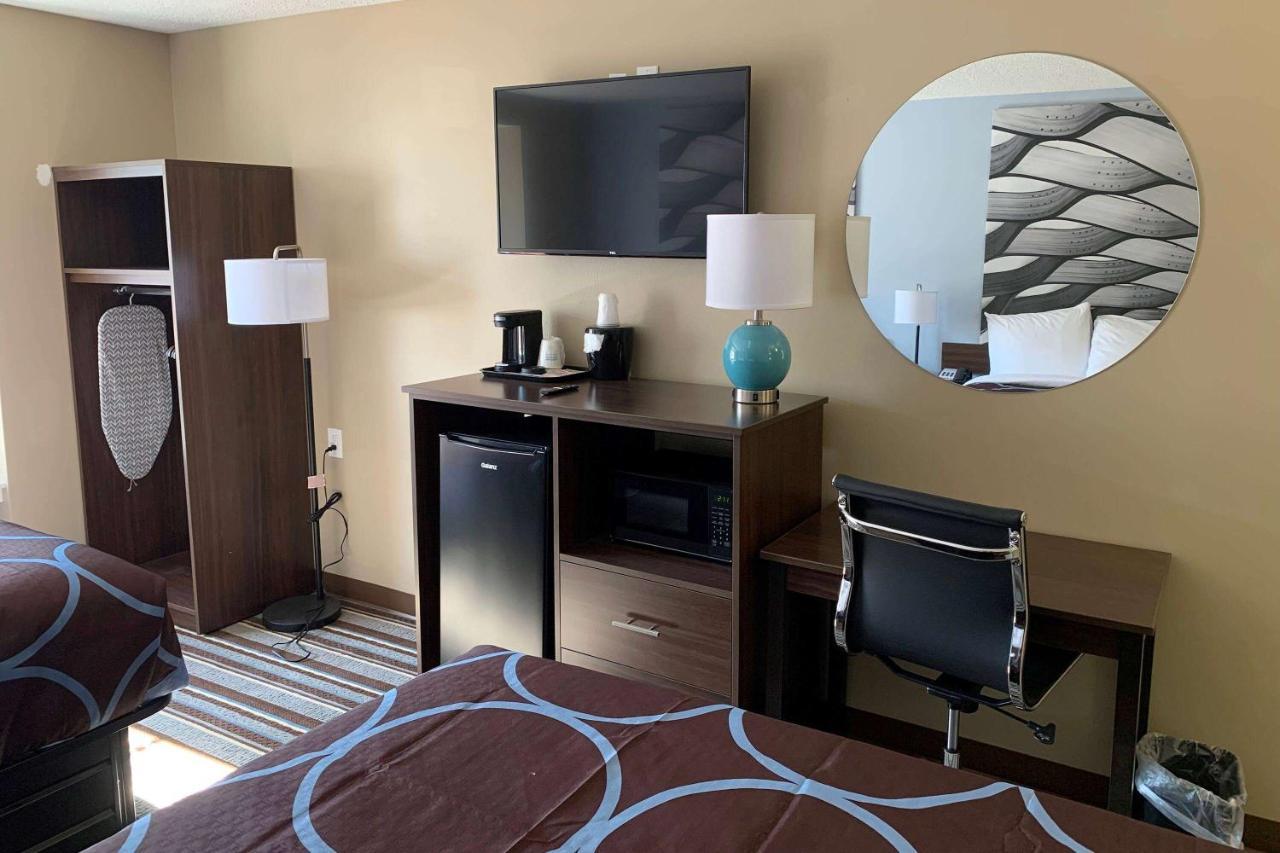 Super 8 By Wyndham Joliet Hotel Ngoại thất bức ảnh