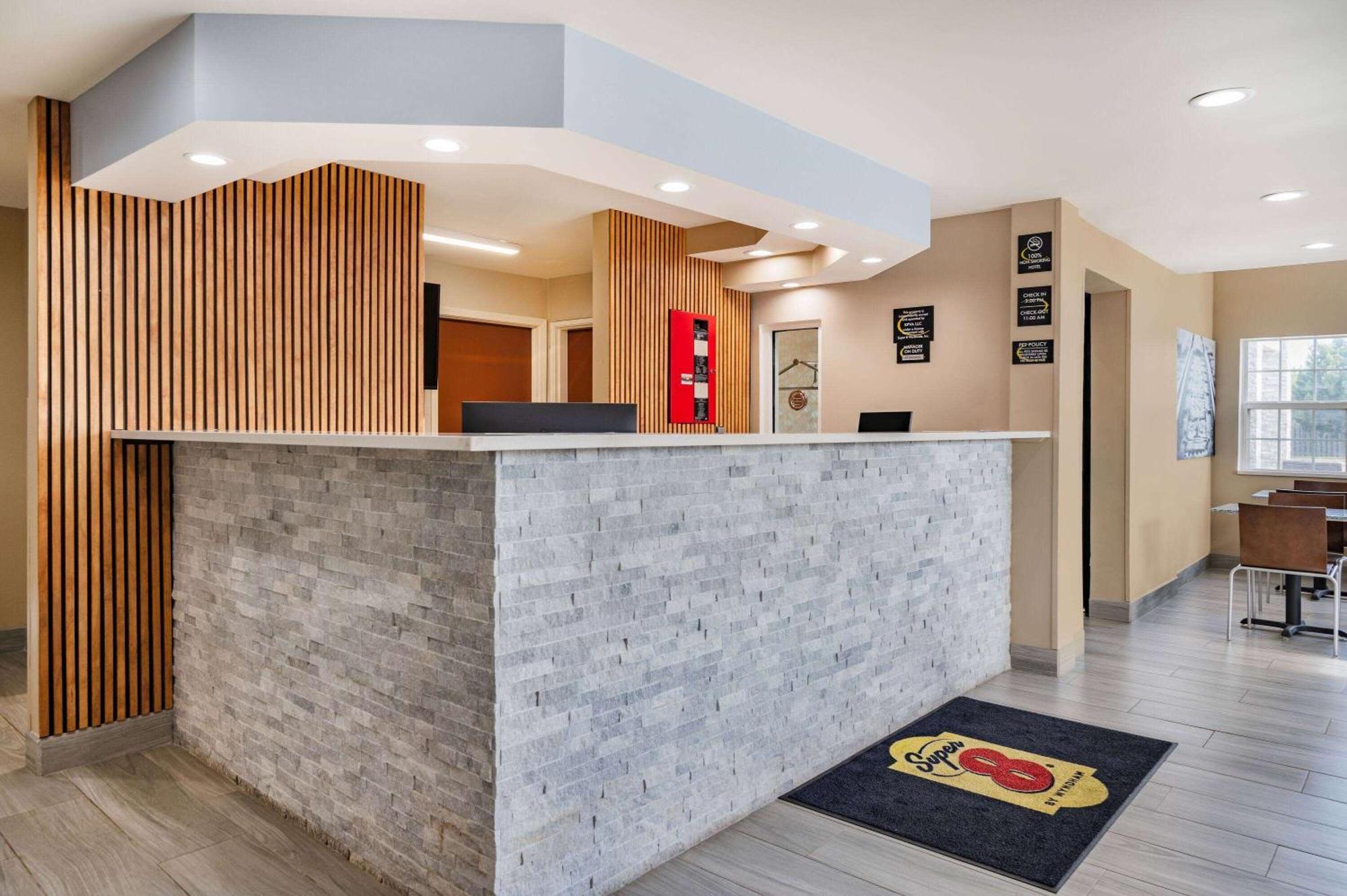 Super 8 By Wyndham Joliet Hotel Ngoại thất bức ảnh