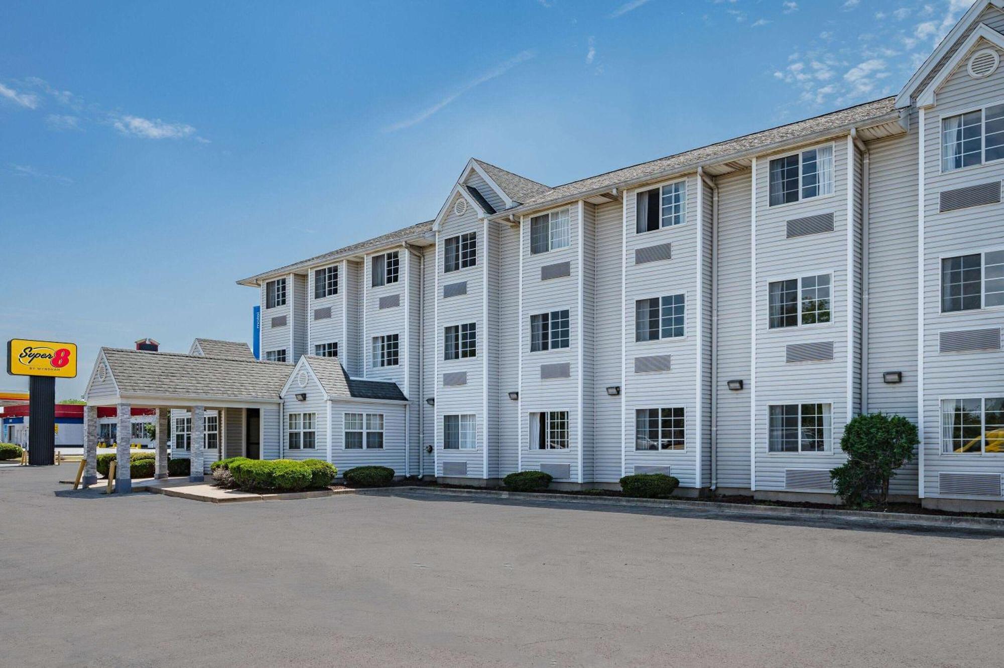 Super 8 By Wyndham Joliet Hotel Ngoại thất bức ảnh
